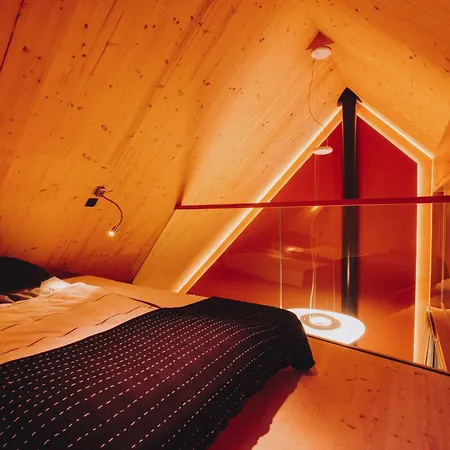 Hiša za goste House Raduha Luce