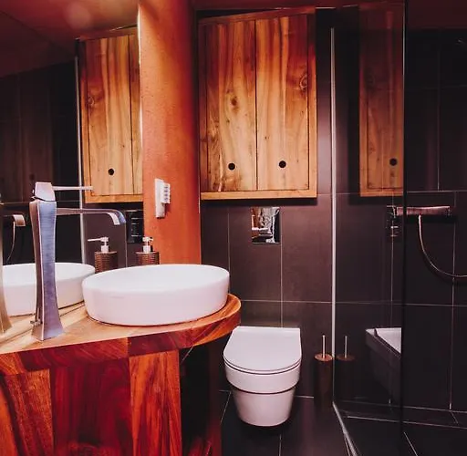 House Raduha Gasthuis Luče